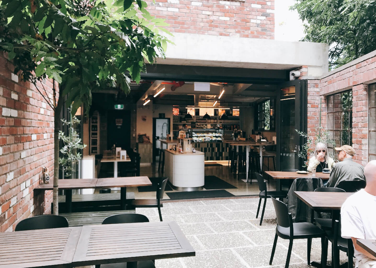 Barkers Foodstore Eatery7