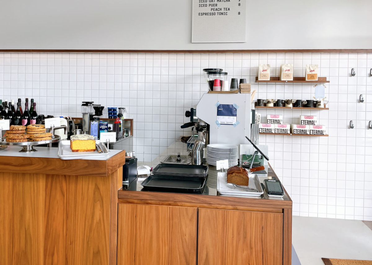 Husk Eats 1600x1140 V016