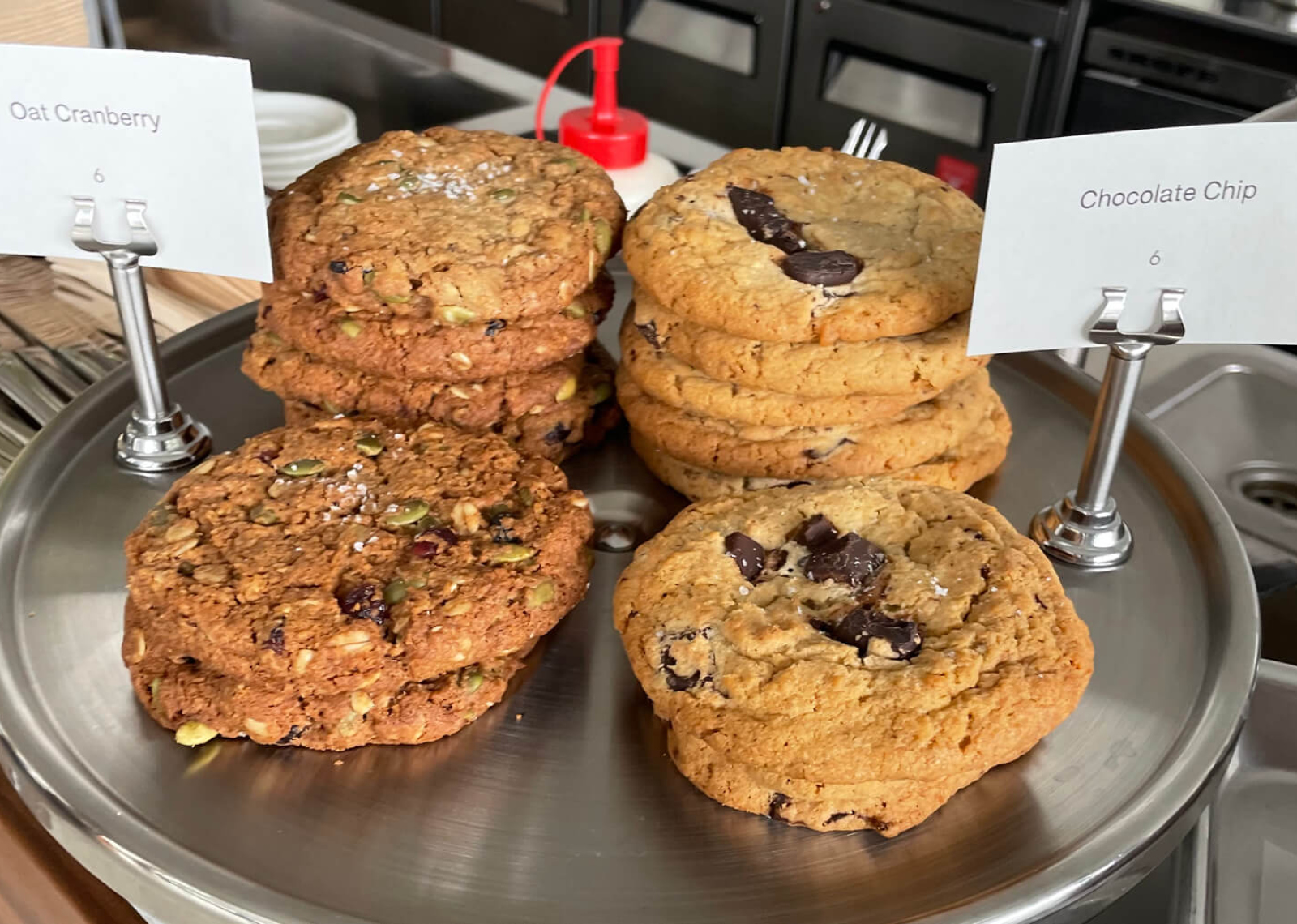 Husk Eats 1600x1140 V017