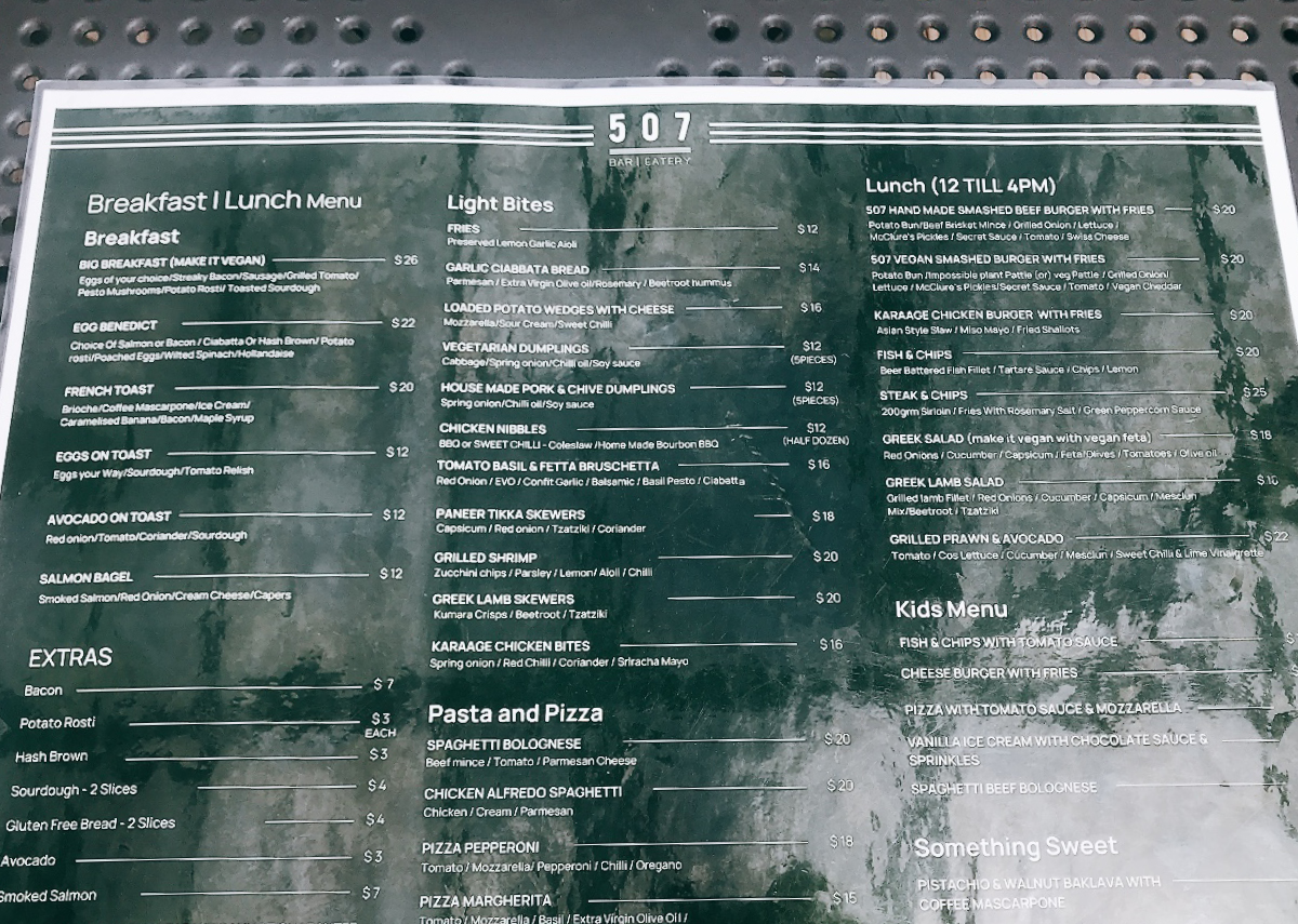 Husk Eats 1600x1140 V019