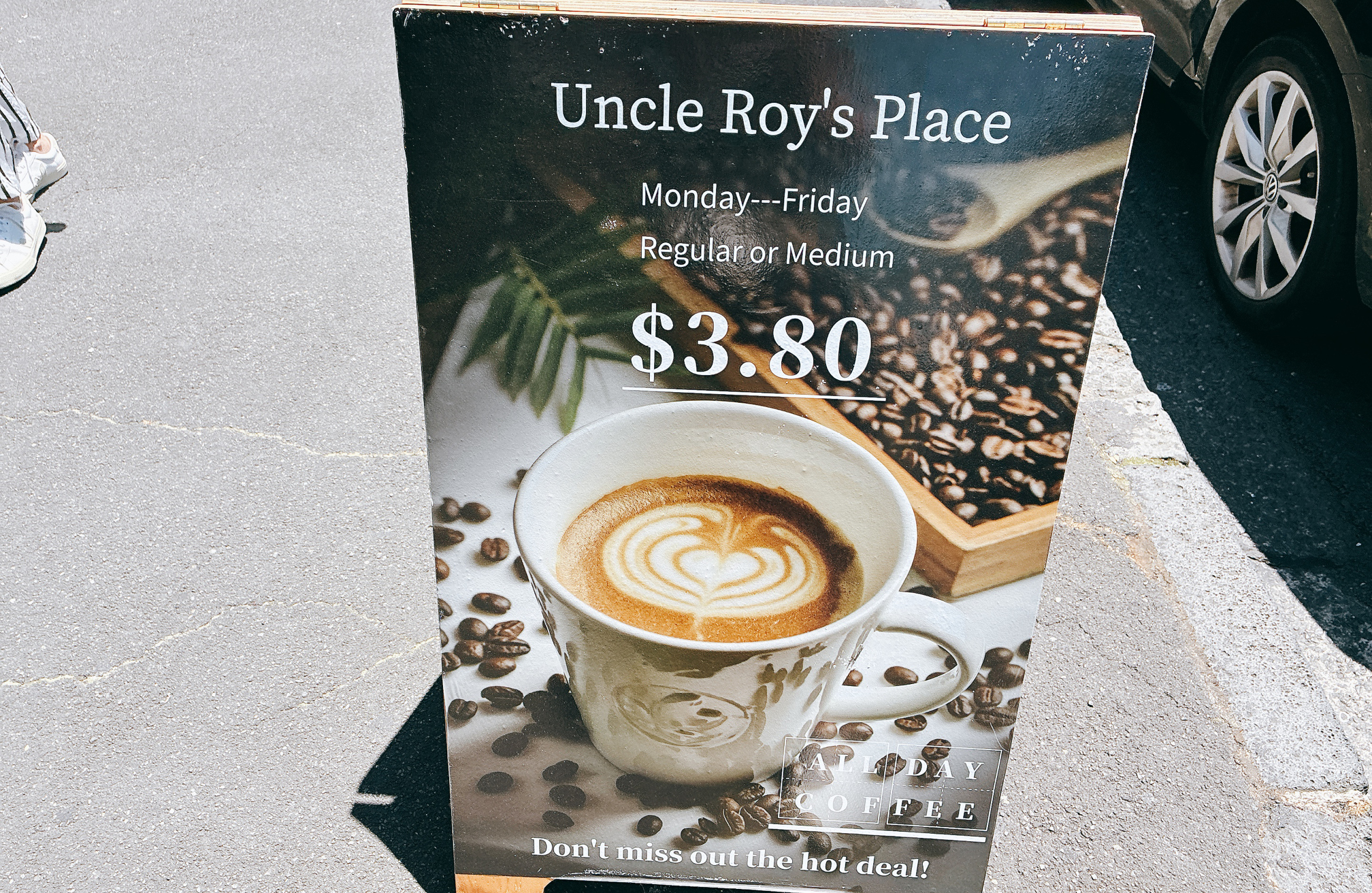 Uncle Roys 1512x984px2
